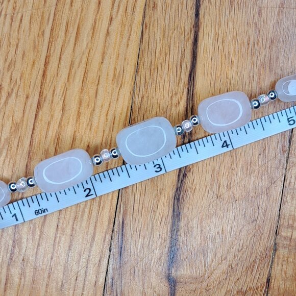 Light Pink Stones and Iridescent Beaded Necklace 💗 - Picture 5 of 6